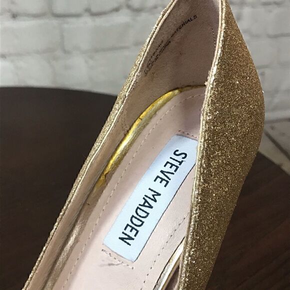 7.5 Steve Madden Caryssa G Gold Glitter pumps EUC - Picture 6 of 8